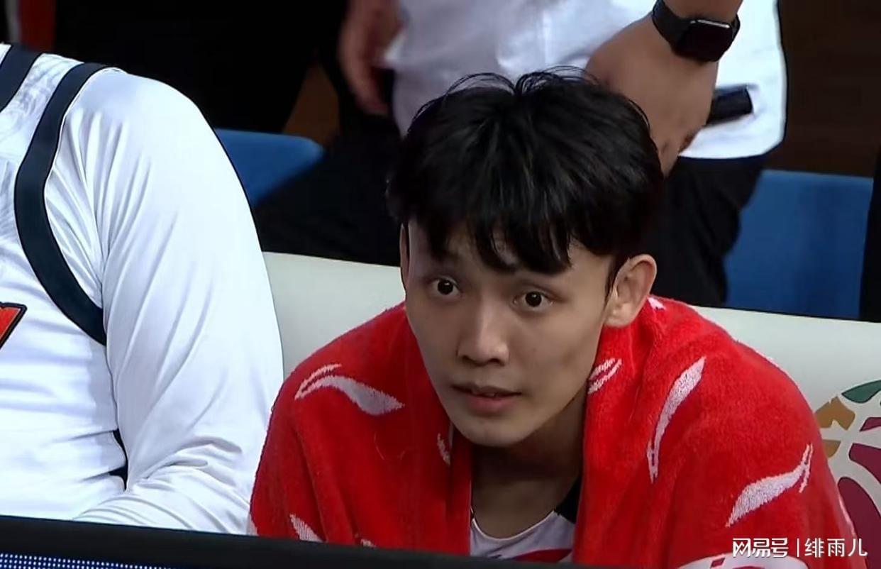 德甲-完爆王少杰+碾压焦泊乔！广东新中锋打成大腿，保底能进总决赛？
